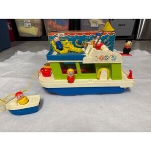 Vintage Fisher-Price Little People Happy Houseboat 985 with Box 1972 Figures